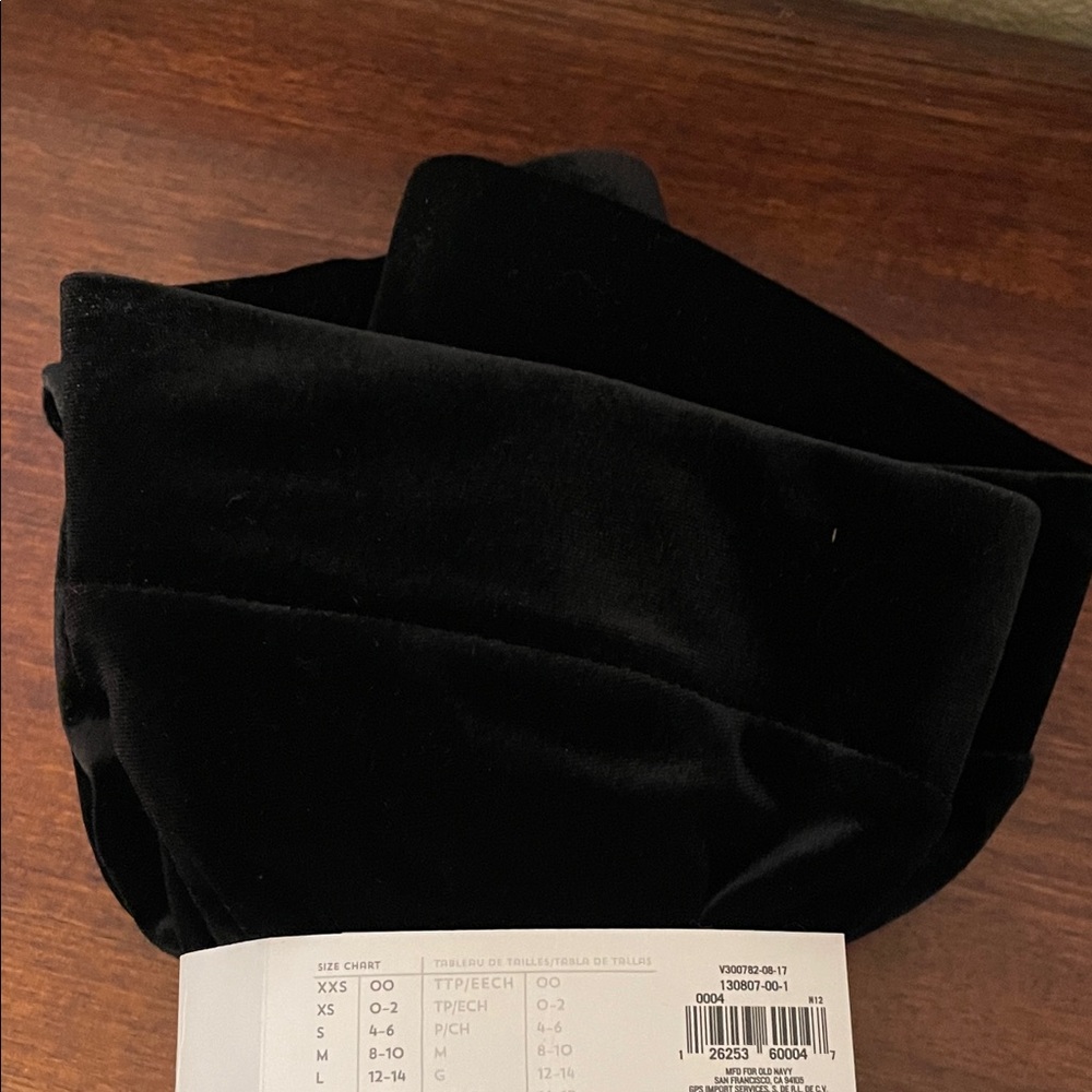 NWT Old Navy Black Women's Velveteen Leggings - XL (16-18) - Picture 3 of 3